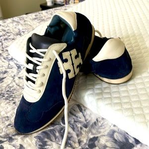 Leather & suede sneakers 8.5